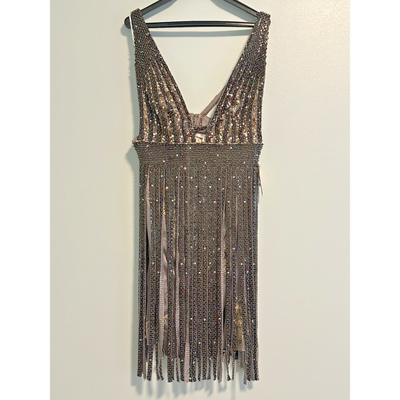 MANDALAY 10 Dress Sleeveless Metallic Fringe Mini Deep V- Neck Gunmetal Gray NWT - Picture 2 of 10